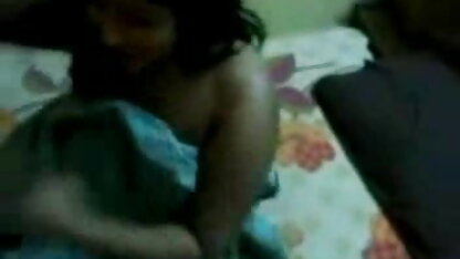 यहाँ आओ, Papi सेक्सी वीडियो हिंदी फुल मूवी - Anya Kray.