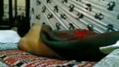 गोल-मटोल सनी लियॉन की फुल सेक्सी मूवी गीला